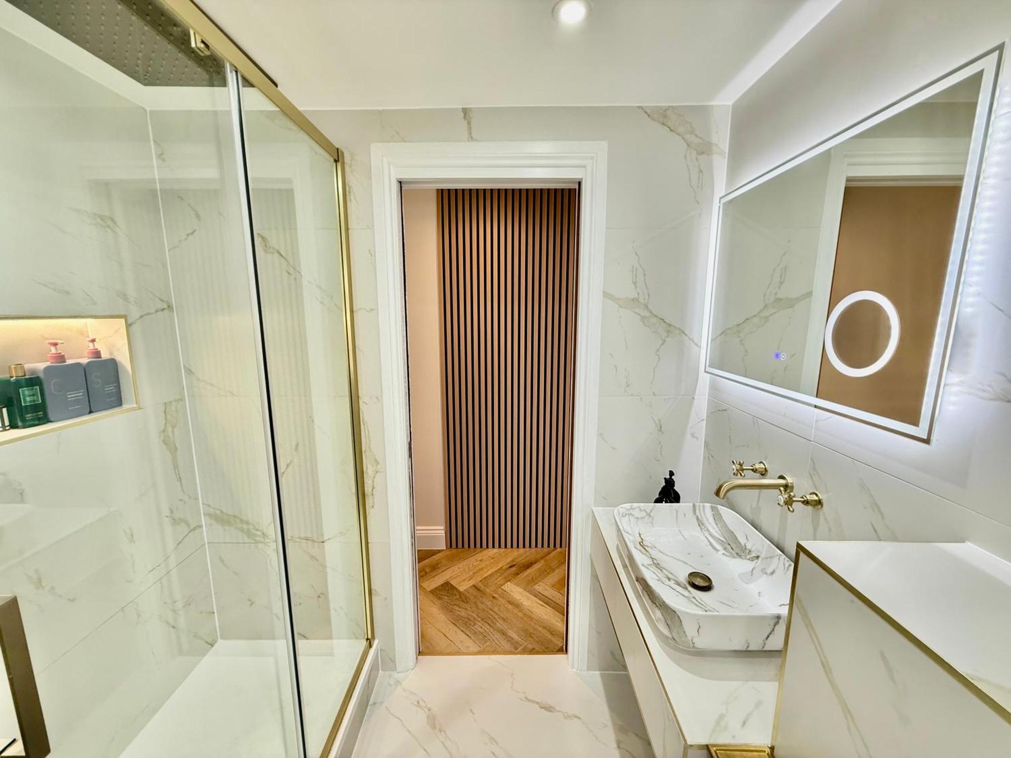 Central, Modern, Westfield, Close To Tube Station Londres Extérieur photo
